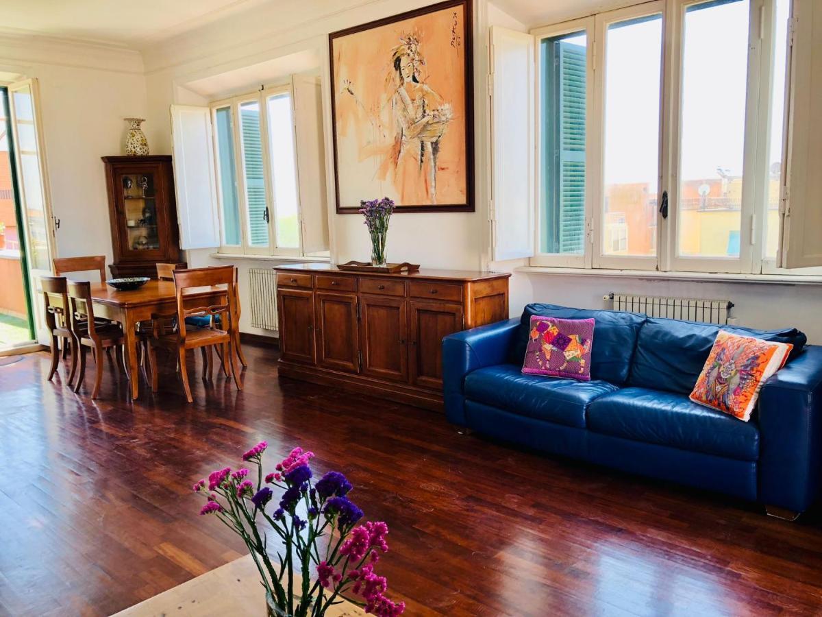 Penthouse Sea View Apartment Lido di Ostia Bagian luar foto