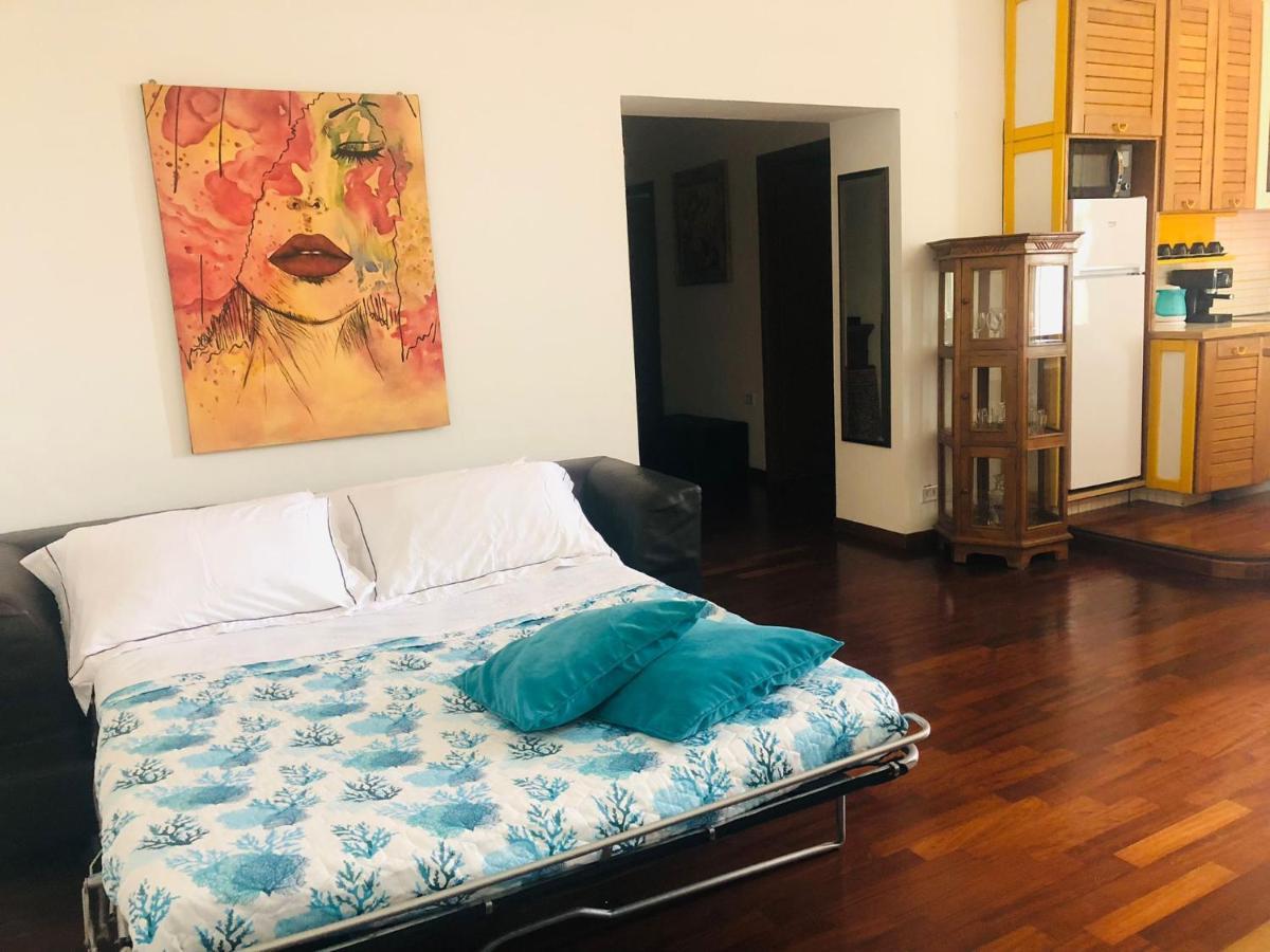 Penthouse Sea View Apartment Lido di Ostia Bagian luar foto