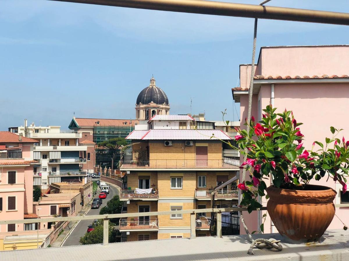 Penthouse Sea View Apartment Lido di Ostia Bagian luar foto